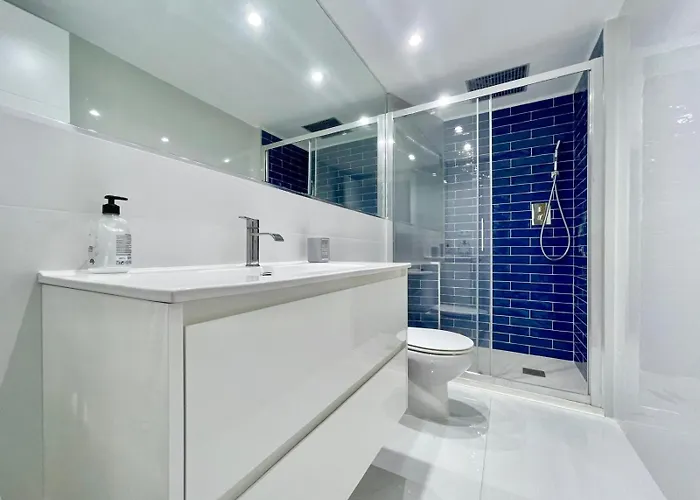 Emalco Seafront Modern