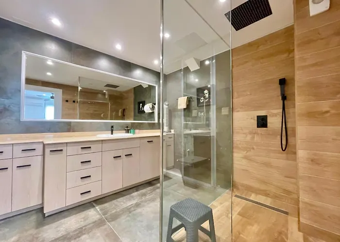 דירה Emalco Seafront Modern *