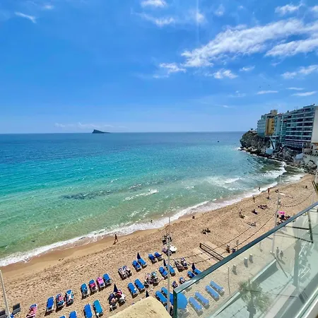 Emalco Seafront Modern Lejlighed *