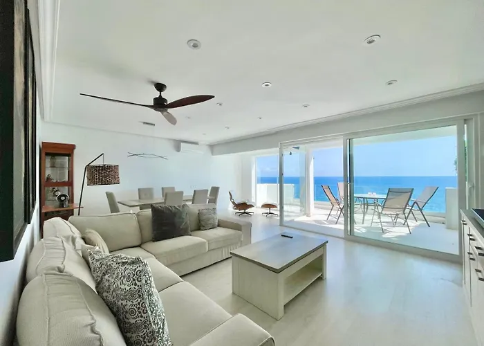 Emalco Seafront Modern Appartamento Benidorm